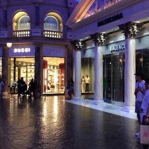 Meet your Posher, Kane